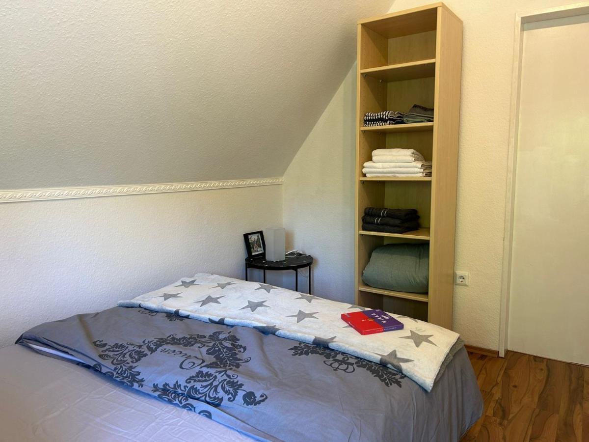 Gemuetliches Familienhaus - Fuehlt Euch Wohl Leilighet Oldenburg Eksteriør bilde