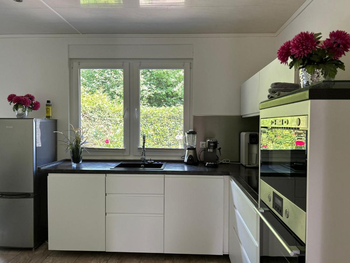 Gemuetliches Familienhaus - Fuehlt Euch Wohl Leilighet Oldenburg Eksteriør bilde